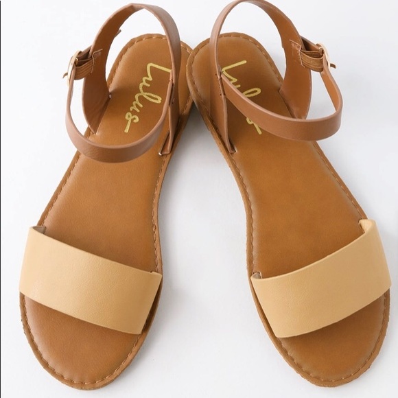 Lulu's Shoes - ✨ NWT Natural Sandals ✨